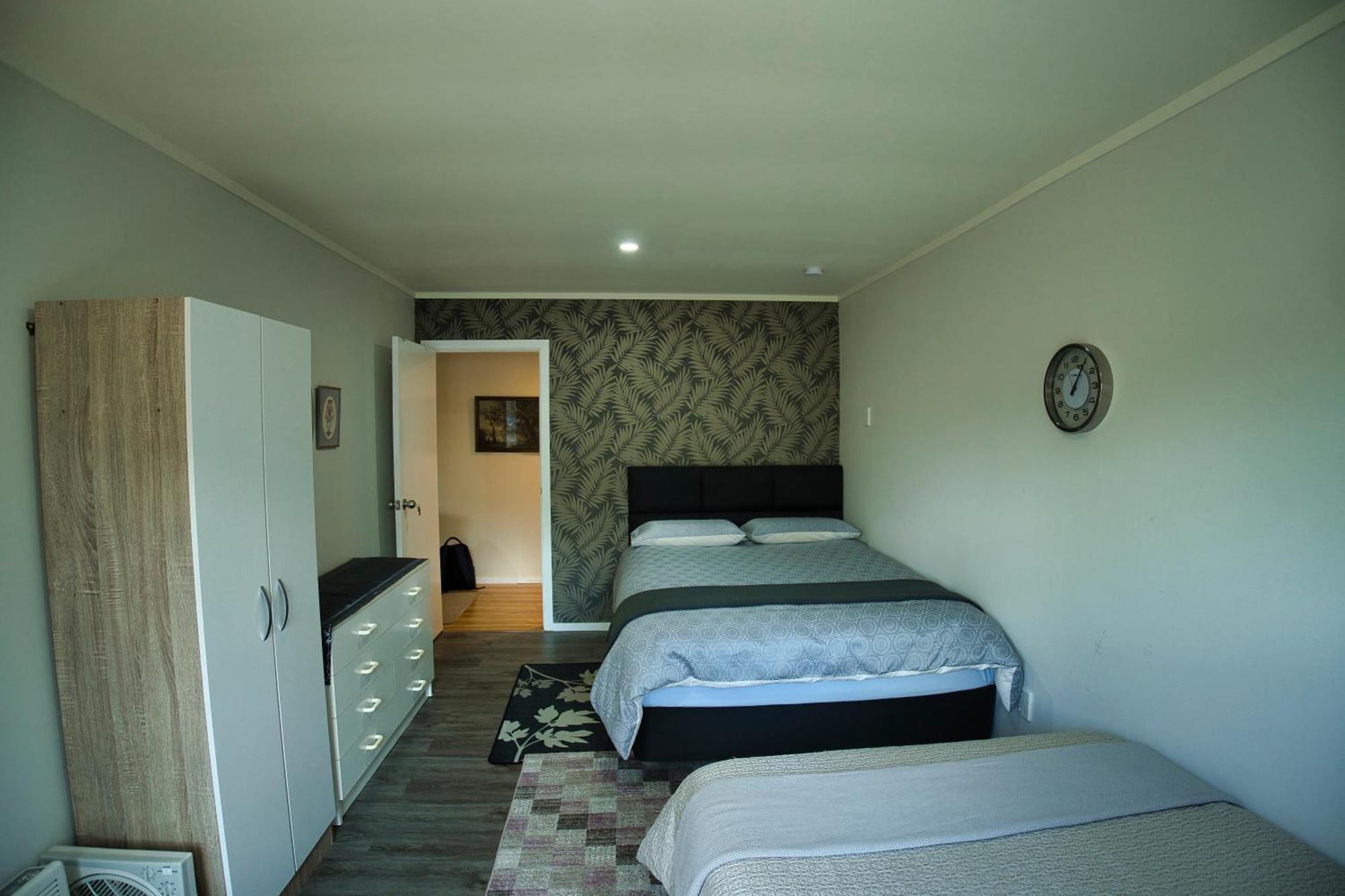 Entire Ground Floor With Full-Privacy And Family-Friendly Popular To Ferry Catchers Wellington Buitenkant foto