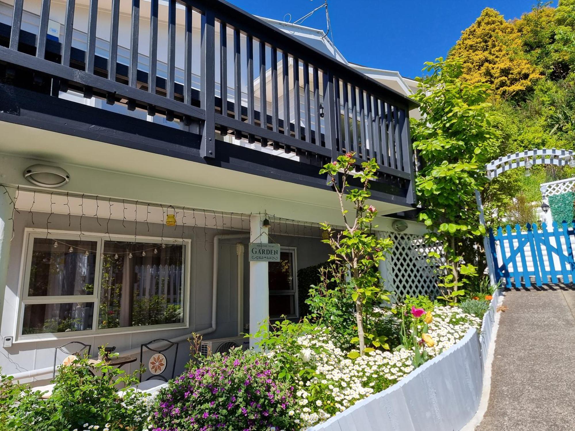 Entire Ground Floor With Full-Privacy And Family-Friendly Popular To Ferry Catchers Wellington Buitenkant foto