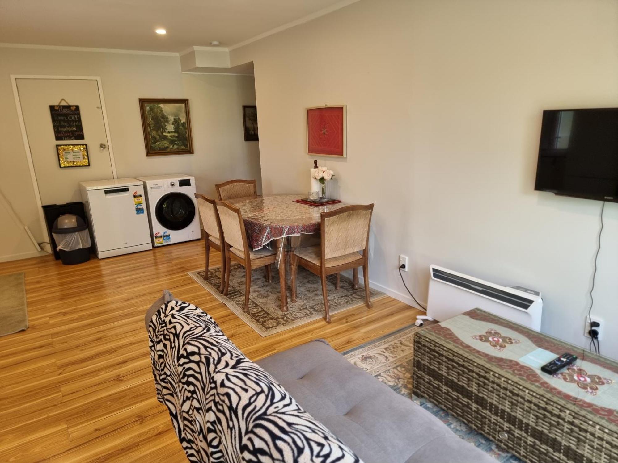 Entire Ground Floor With Full-Privacy And Family-Friendly Popular To Ferry Catchers Wellington Buitenkant foto